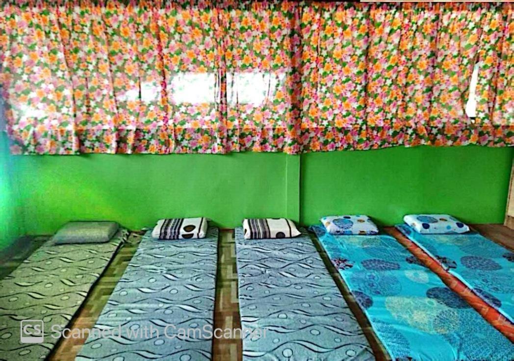 Roca'S Homestay Backpackers Chalet Batuan Dış mekan fotoğraf