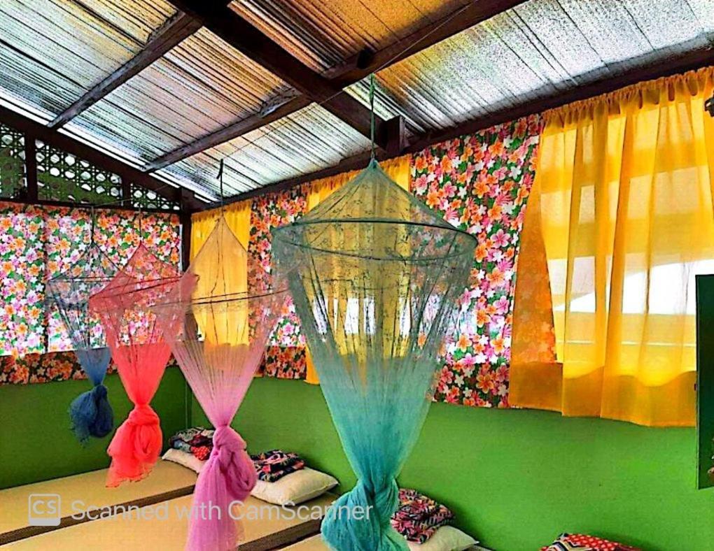 Roca'S Homestay Backpackers Chalet Batuan Dış mekan fotoğraf